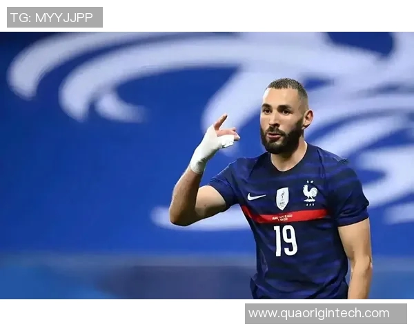 七颗星代表荣耀与成就 盘点足球史上最具传奇的球星